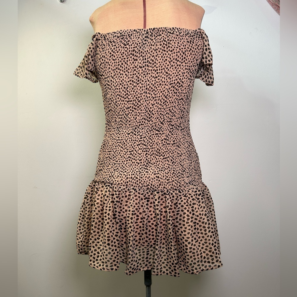 Blanc clothing Leopard Print off the shoulder Mini Dress size Small - Picture 3 of 7